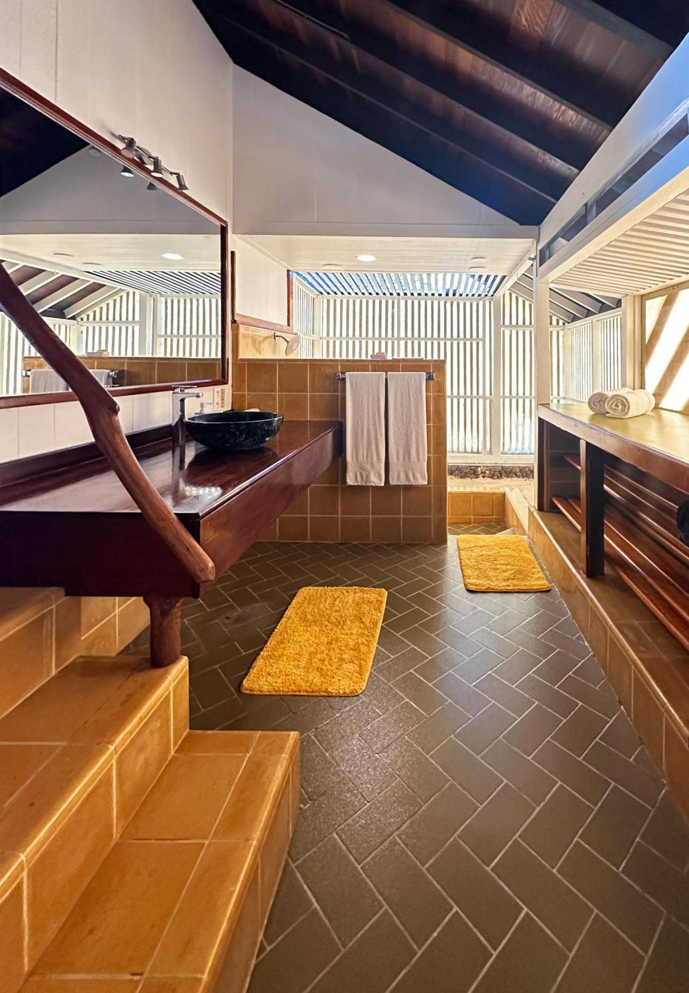 Chez Jay Moorea Beach House Villa Maharepa  ภายนอก รูปภาพ
